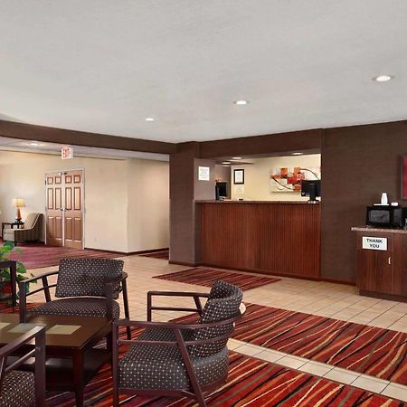 Super 8 By Wyndham Brookings Hotel Exterior foto