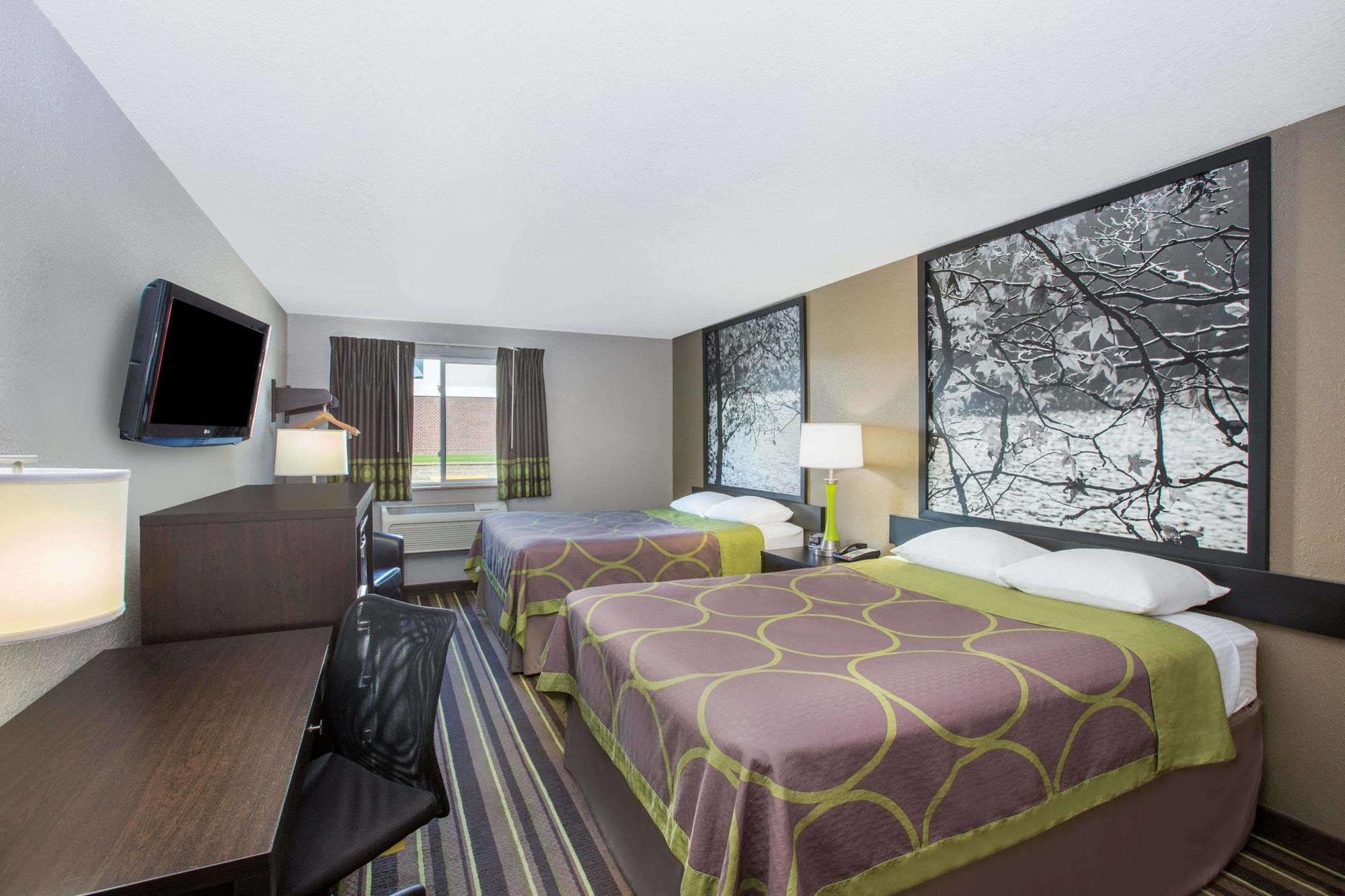 Super 8 By Wyndham Brookings Hotel Exterior foto